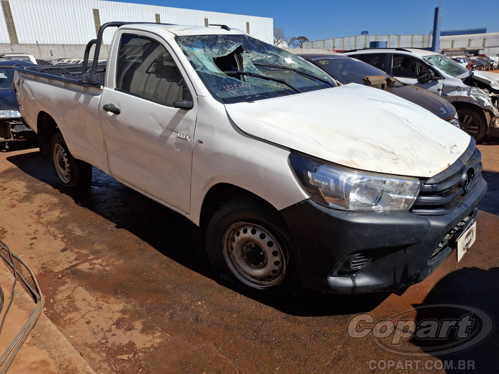 2025 TOYOTA HILUX CS