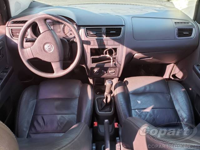 2010 VOLKSWAGEN FOX 