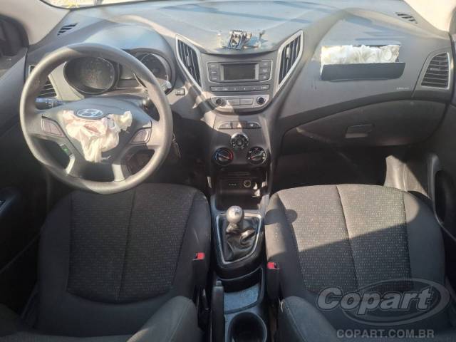 2017 HYUNDAI HB20 
