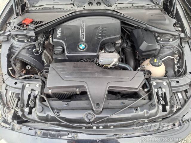 2015 BMW SERIE 3 