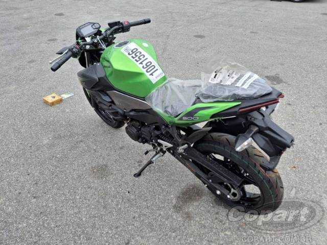 2025 KAWASAKI Z500 