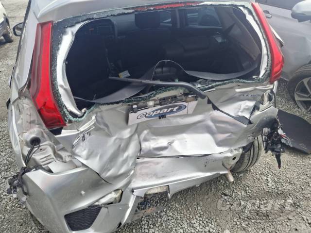 2015 HONDA FIT 