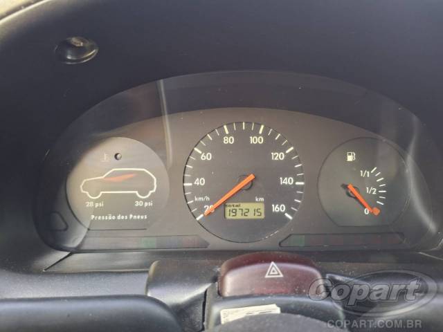 2001 VOLKSWAGEN GOL 