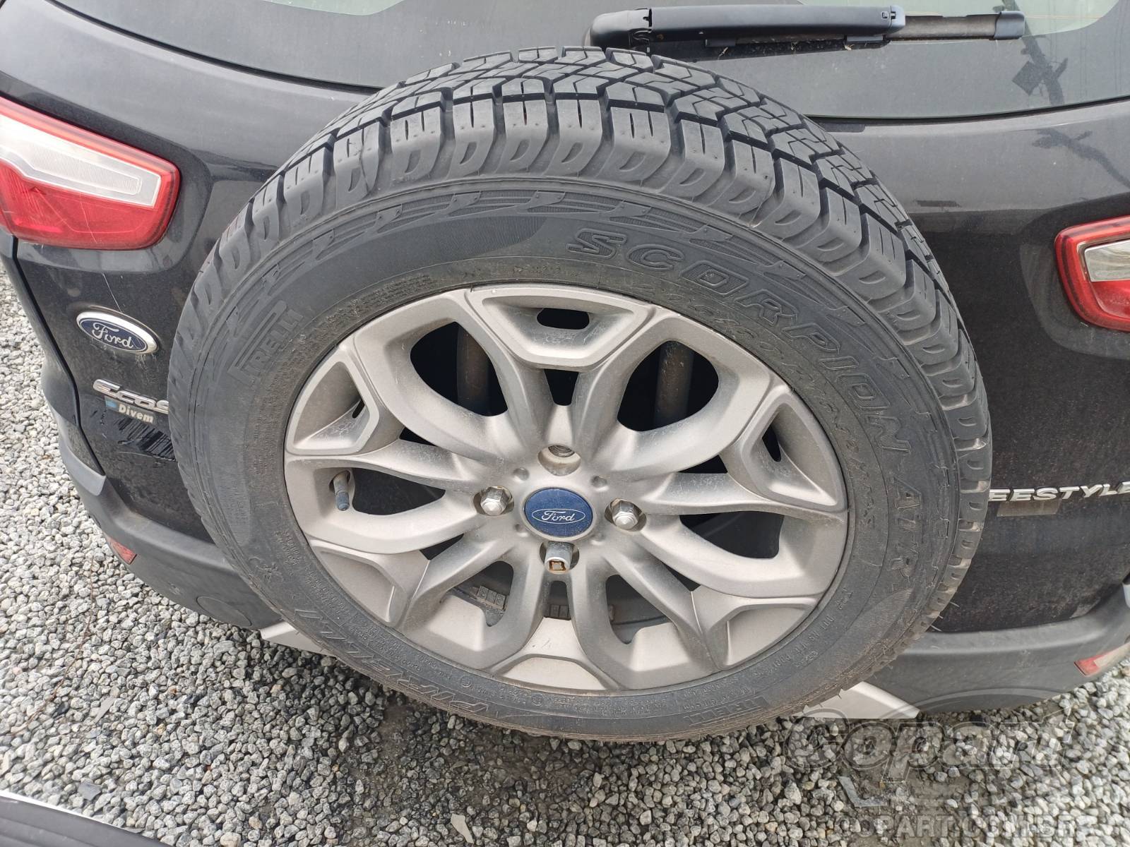 Foto 10 de 11: 2013 FORD ECOSPORT