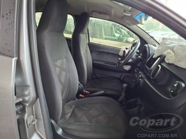 2017 FIAT MOBI 