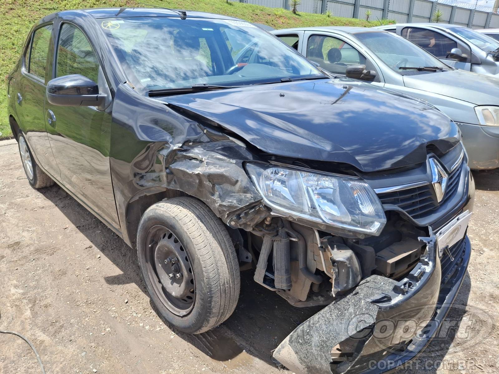 RENAULT LOGAN 1.6 HI-POWER 2017