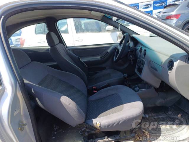 2001 CHEVROLET CELTA 