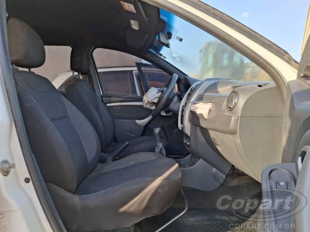 2021 RENAULT DUSTER OROCH 