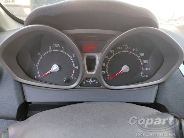 2011 FORD FIESTA SEDAN 
