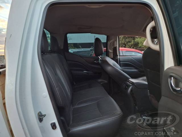 2017 NISSAN FRONTIER CD 