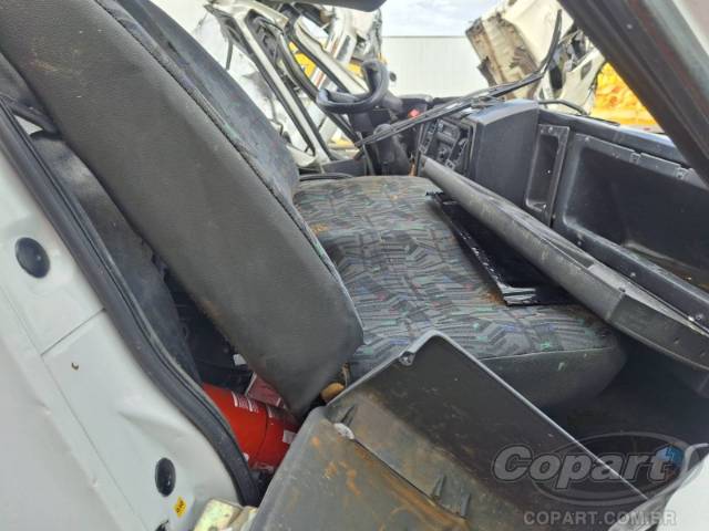 2013 FORD CARGO 816 