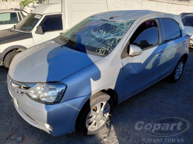 2017 TOYOTA ETIOS 
