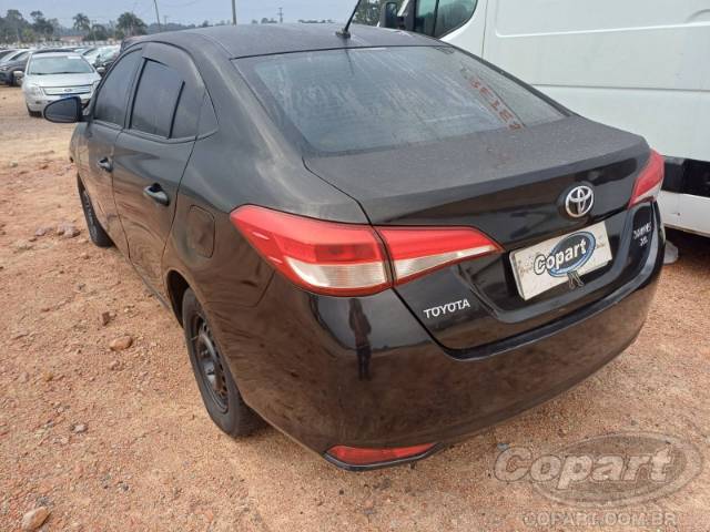 2019 TOYOTA YARIS SEDA 