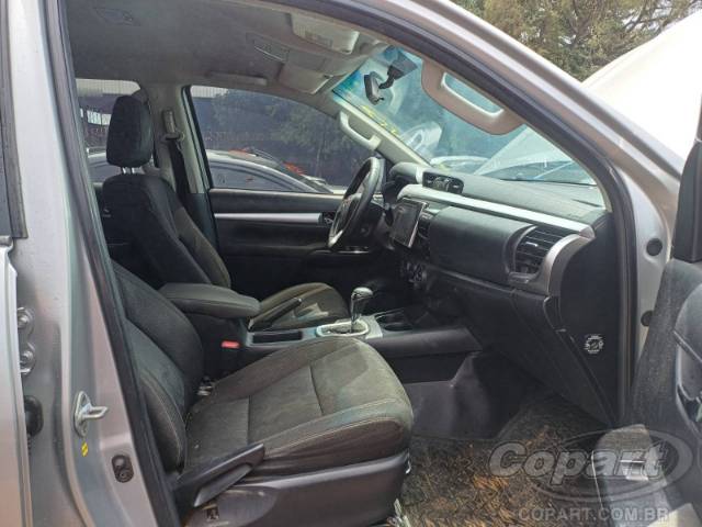 2017 TOYOTA HILUX CD 