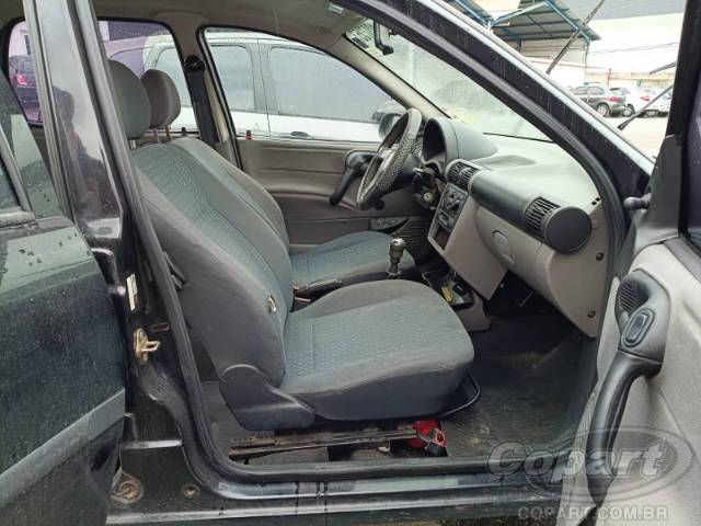 2010 CHEVROLET CLASSIC 