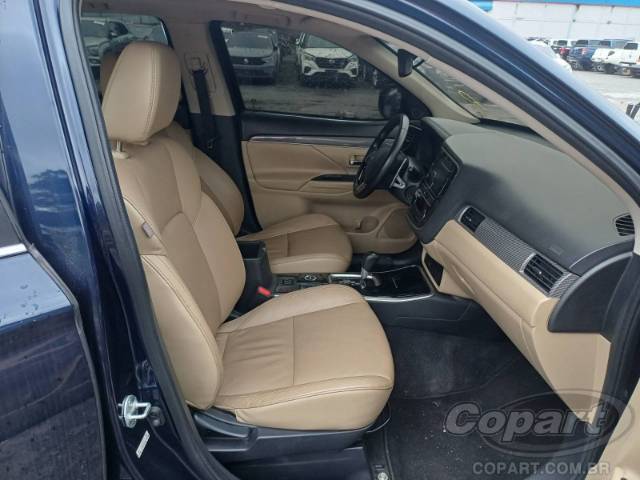 2020 MITSUBISHI OUTLANDER 