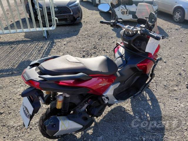 2025 HONDA ADV 