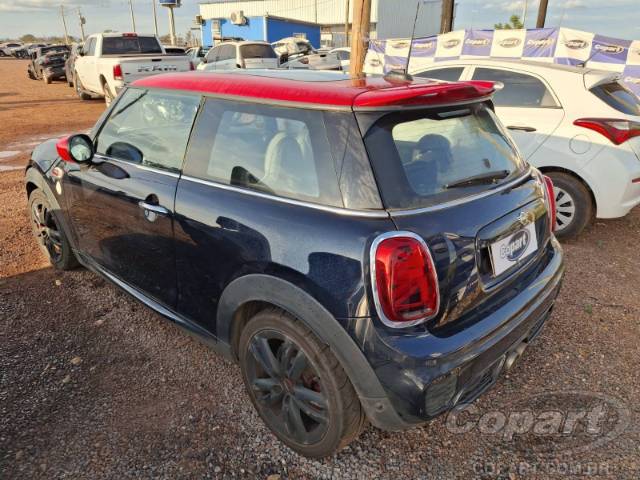 2020 MINI COOPER 