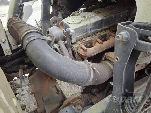 2011 VOLKSWAGEN CONSTELLATION 