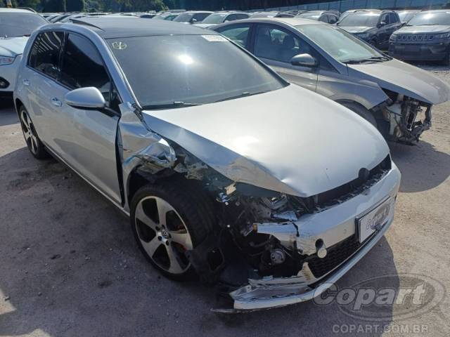 2017 VOLKSWAGEN GOLF 