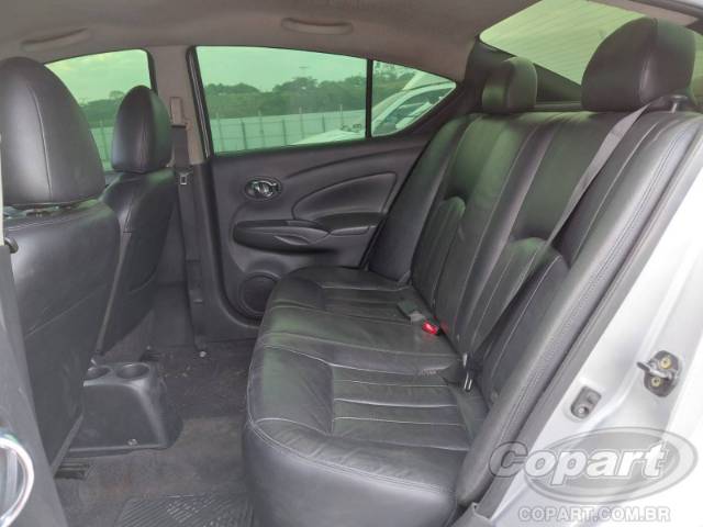 2017 NISSAN VERSA 