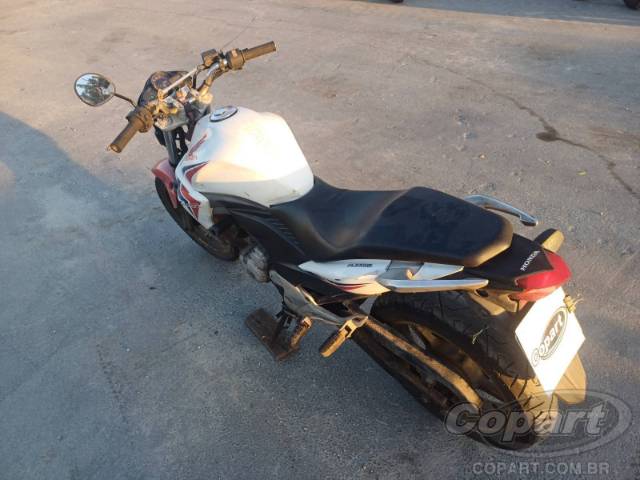 2015 HONDA CB 300 