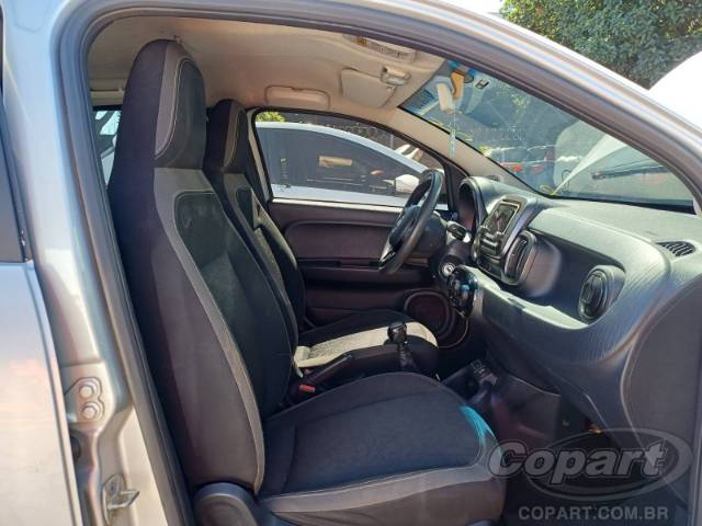 2017 FIAT MOBI 