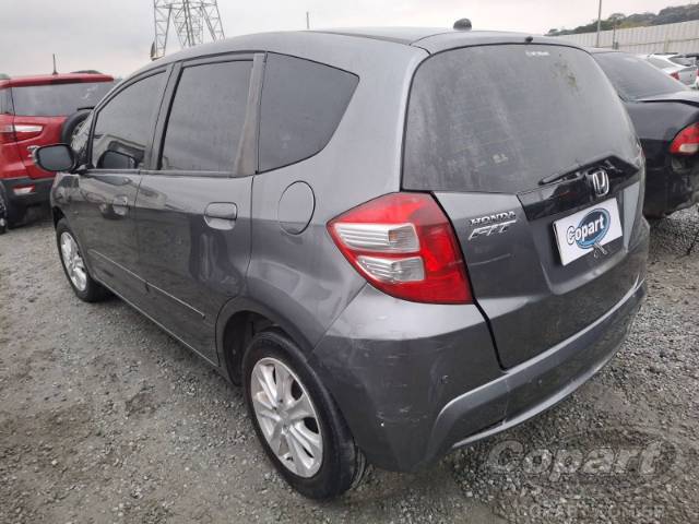 2014 HONDA FIT 