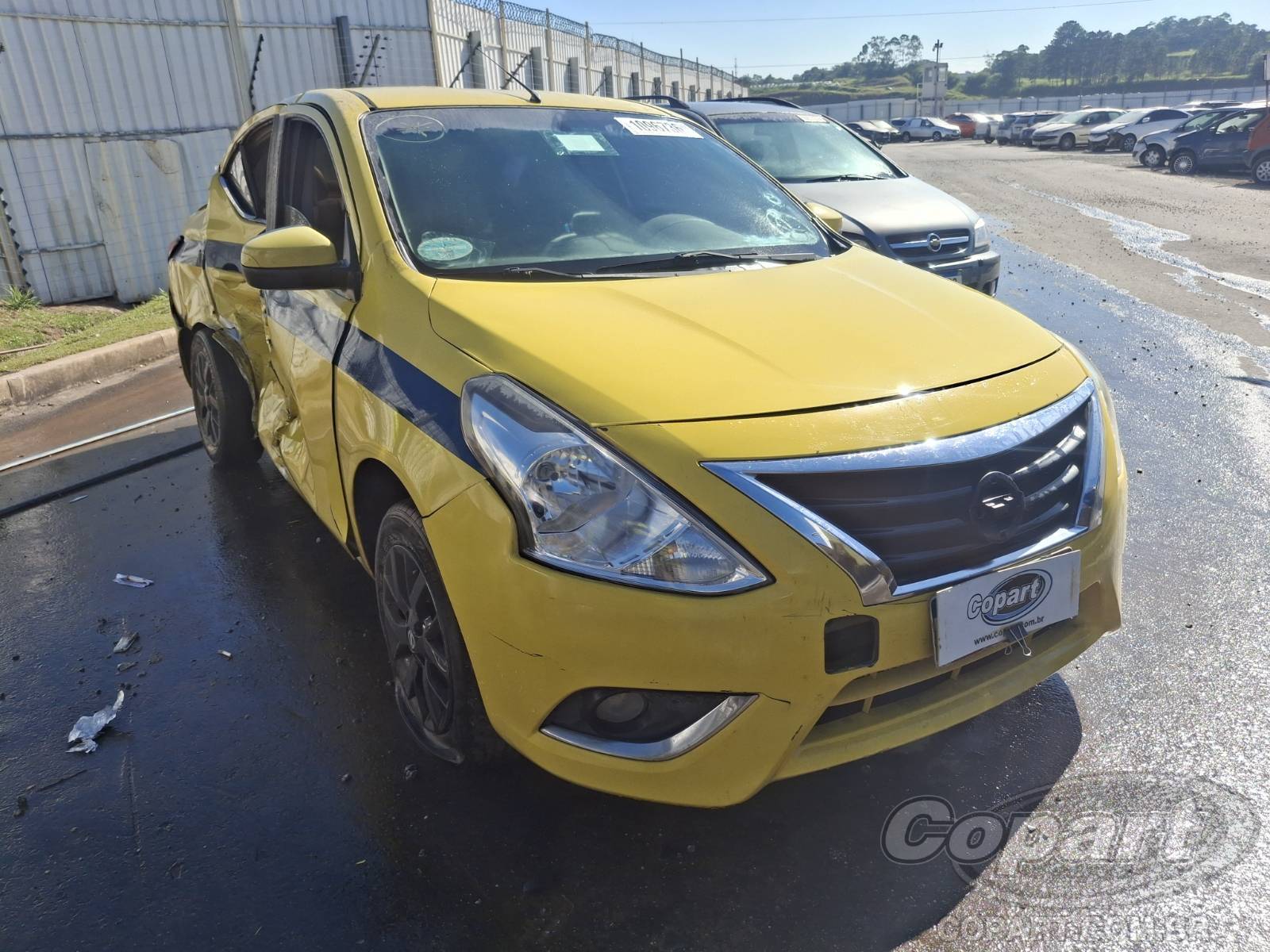 NISSAN VERSA 2018 Flex - Automático