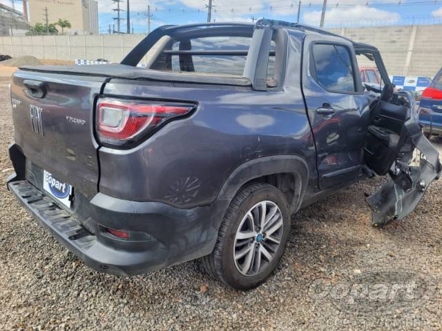 2025 FIAT STRADA CD 