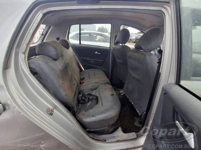 2014 VOLKSWAGEN FOX 