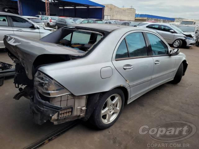 2001 MERCEDES BENZ CLASSE C 