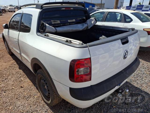 2016 VOLKSWAGEN SAVEIRO CD 