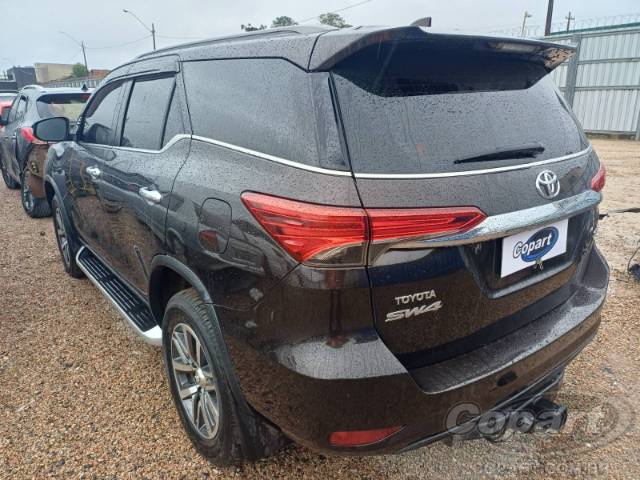 2017 TOYOTA HILUX SW4 