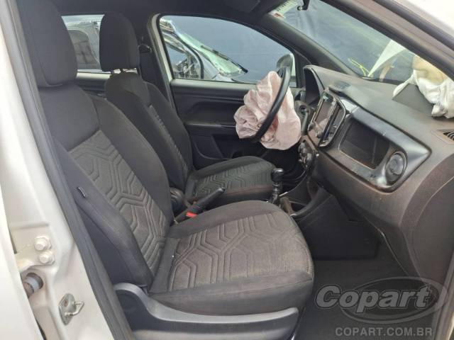 2023 FIAT STRADA CD 