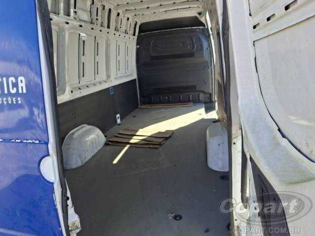 2025 MERCEDES BENZ SPRINTER 