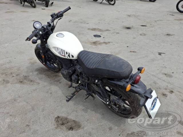 2026 ROYAL ENFIELD HUNTER 
