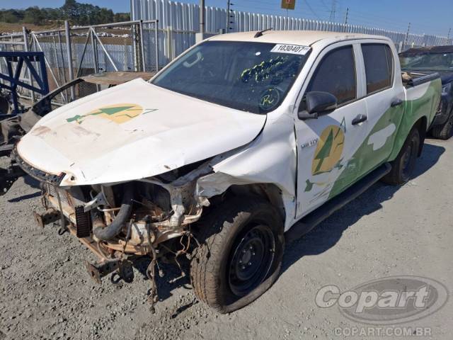 2024 TOYOTA HILUX CD 