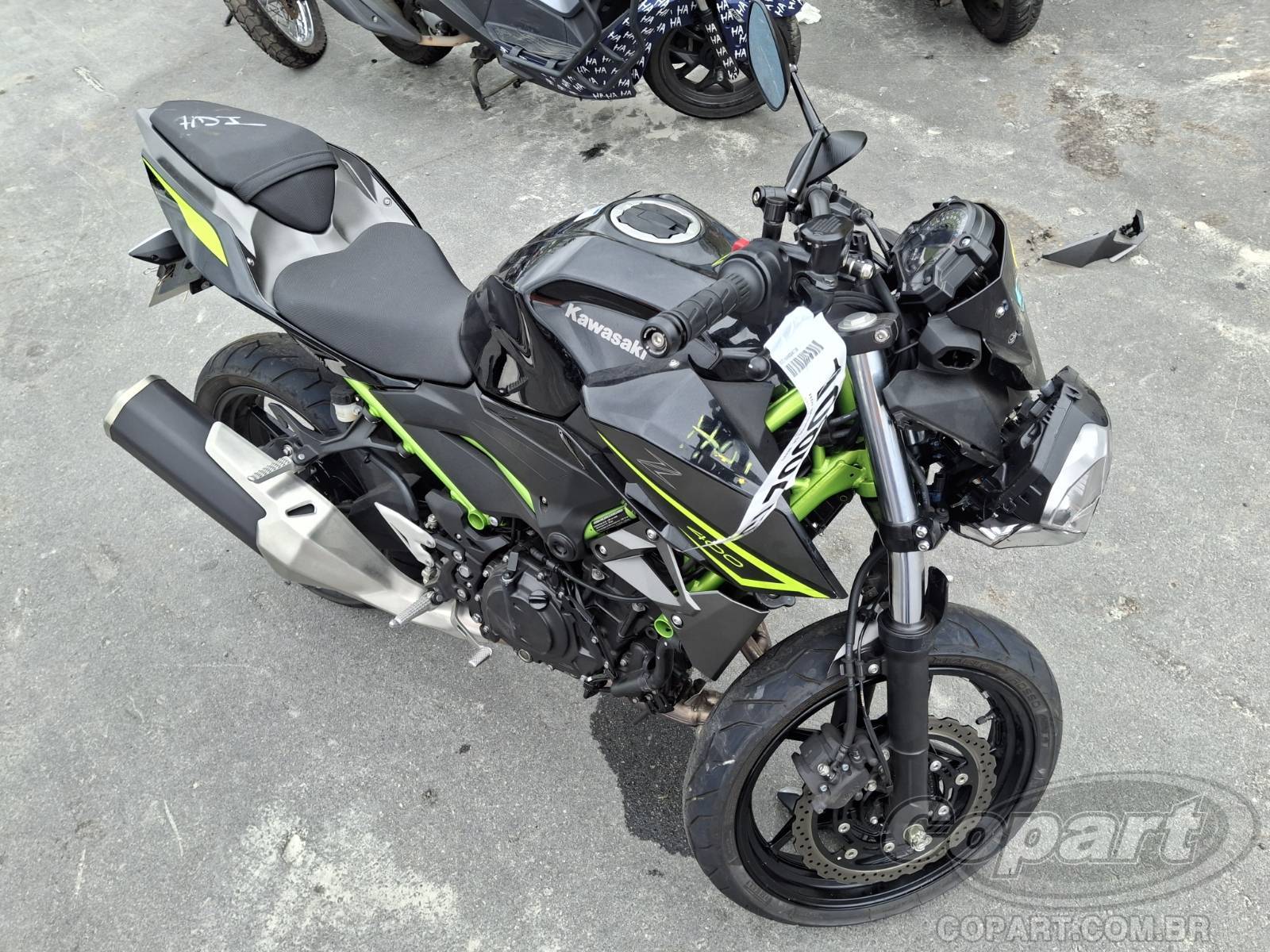 Veículo KAWASAKI Z400 Kawasaki Z400 2023 2023 em leilão