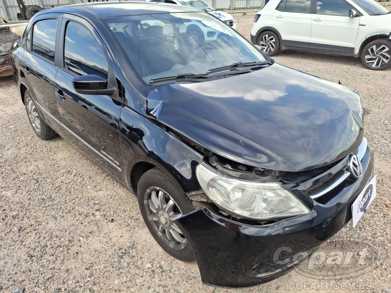 Veículo VW - VolksWagen Volkswagen VOLKSWAGEN VOYAGE 2011 Comfortline 1.6 Total Flex 2011 em leilão