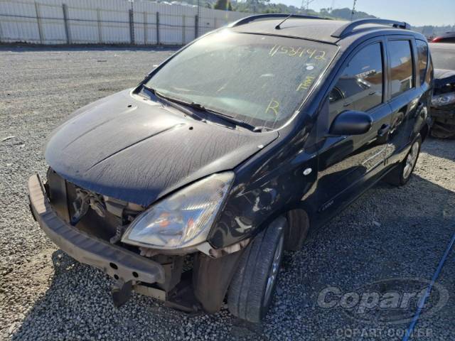 2011 NISSAN LIVINA 
