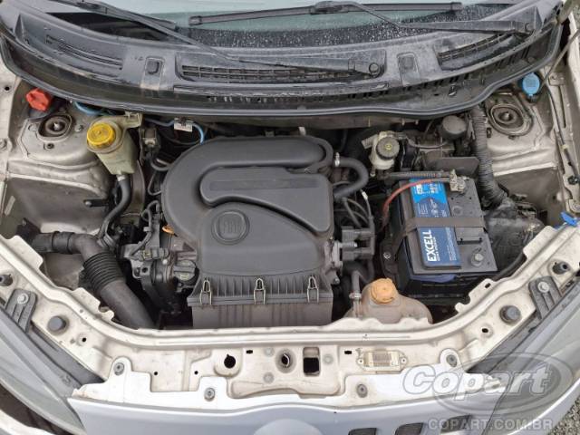 2016 FIAT UNO 