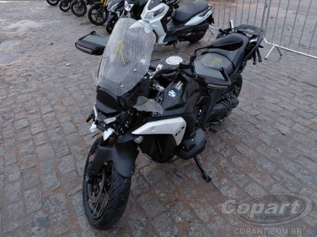 2025 BMW R 1300 