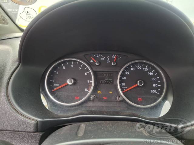 2010 VOLKSWAGEN VOYAGE 