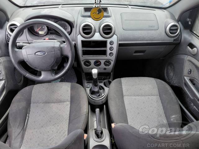 2013 FORD FIESTA 