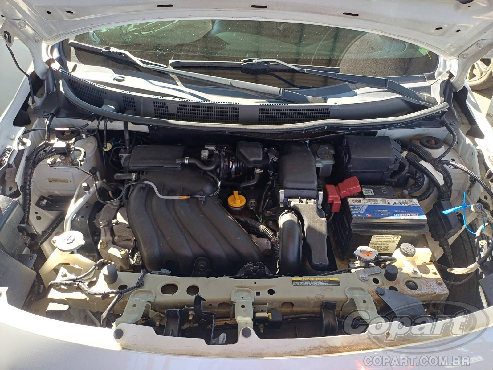 2014 NISSAN VERSA — foto 7 de 10