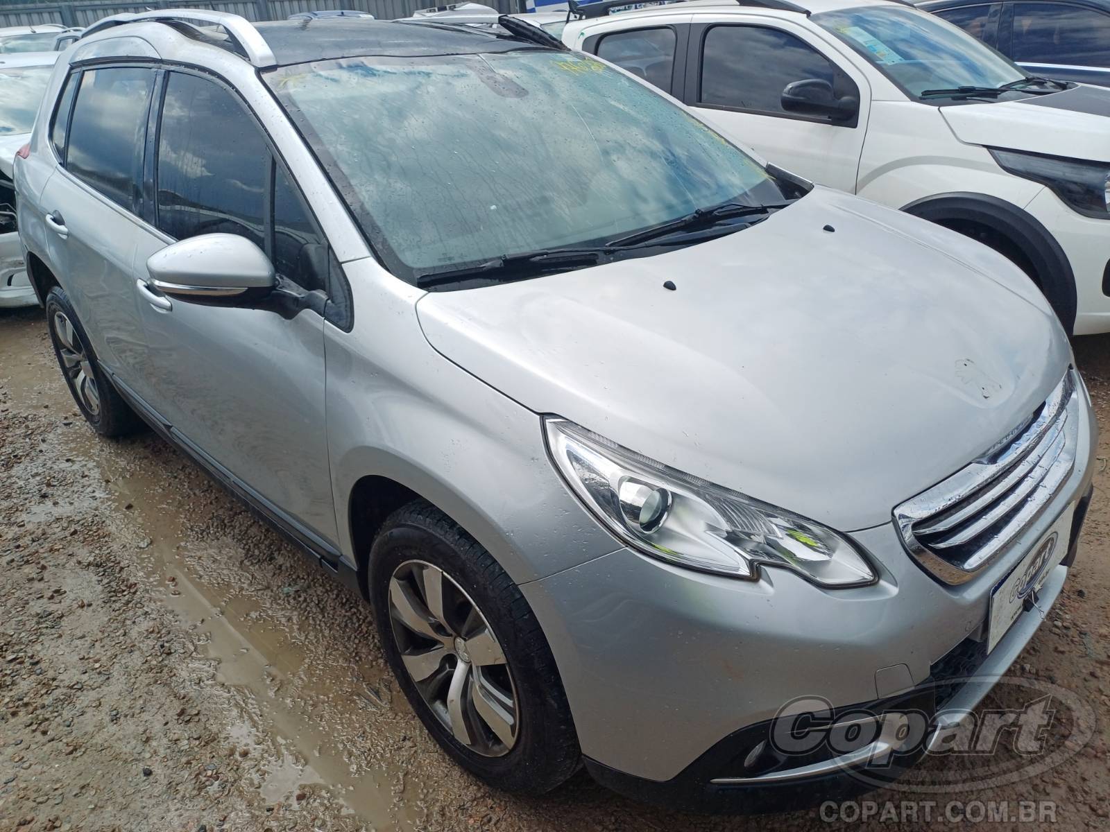 Veículo Peugeot 2008 Peugeot 2008 Griffe 1.6 16V VVT 2016 Pequena Monta 2016 em leilão