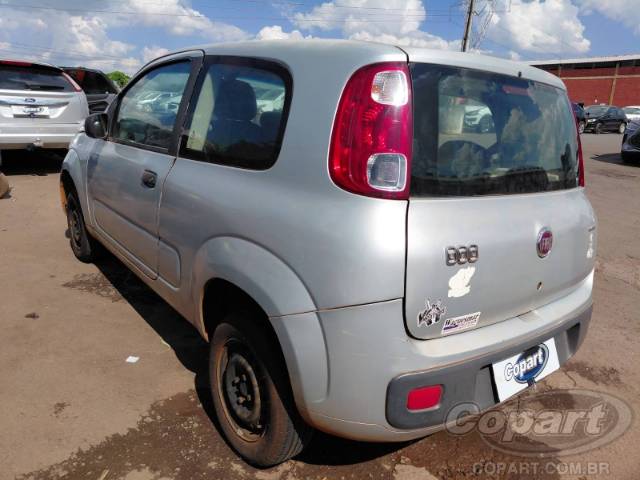 2015 FIAT UNO 