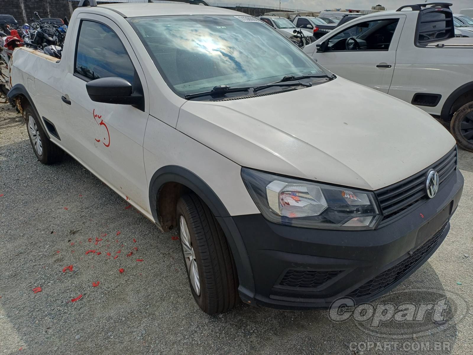 Volkswagen Saveiro 2023 em leilão
