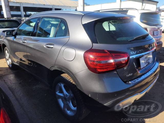 2019 MERCEDES BENZ CLASSE GLA 